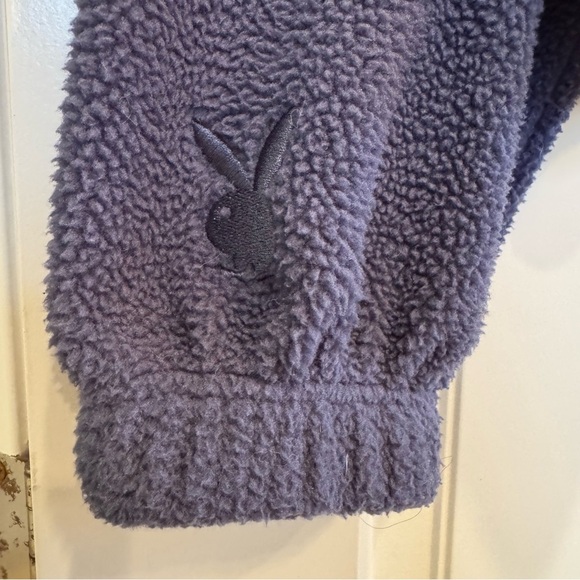 Pacsun Playboy Fleece Funnel Neck Cropped Plush Oversized Blue Lavender Large - Picture 5 of 9